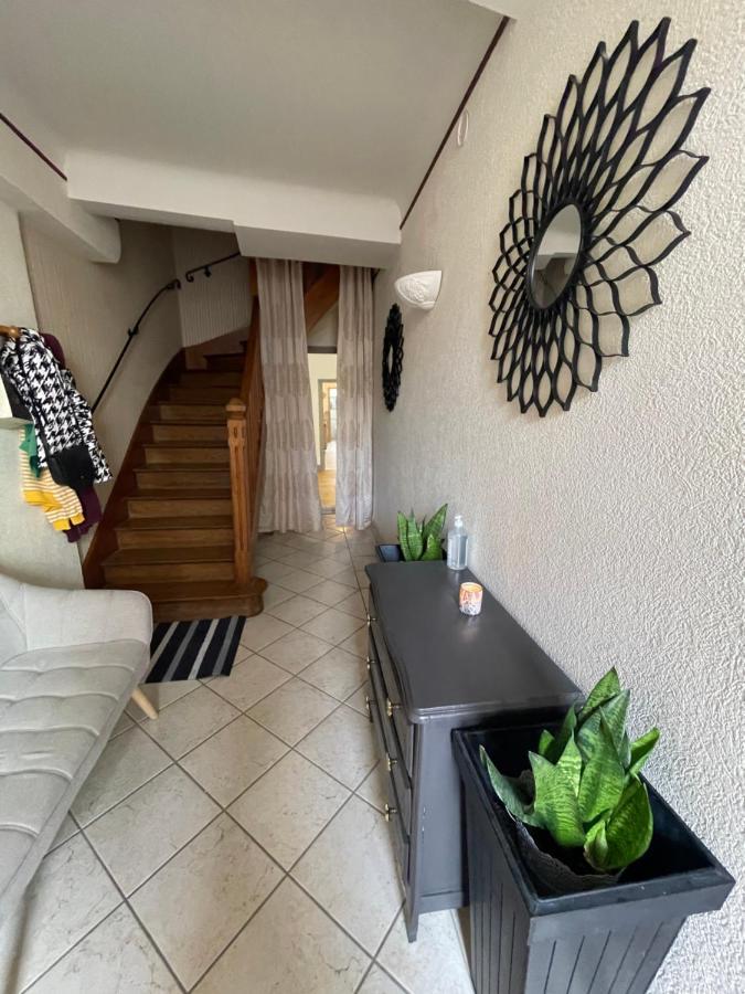 Appartement Moderne Centre Ville, 5 Personnes, 65 M2 스뮤엉옥수아 외부 사진