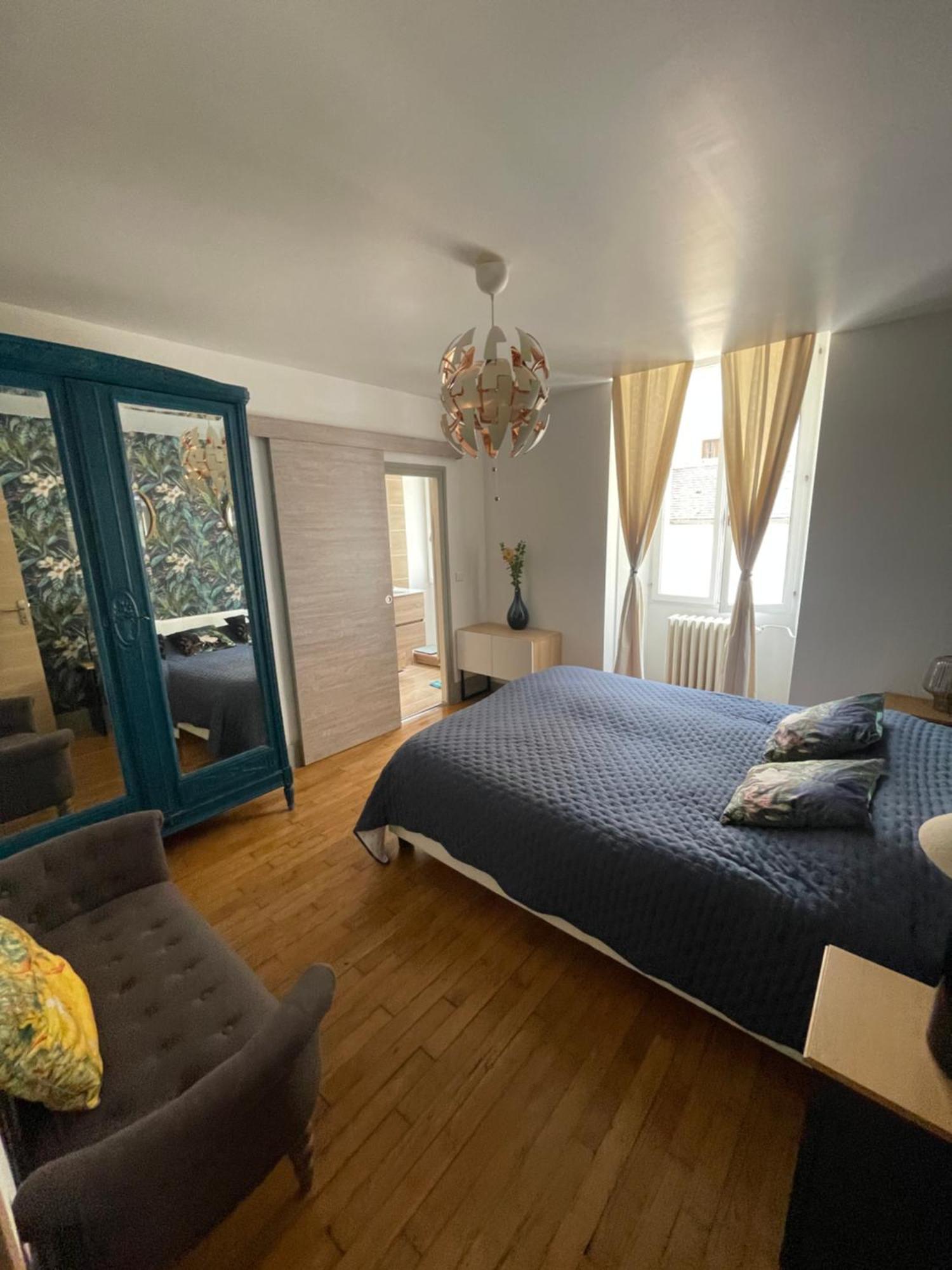 Appartement Moderne Centre Ville, 5 Personnes, 65 M2 스뮤엉옥수아 외부 사진
