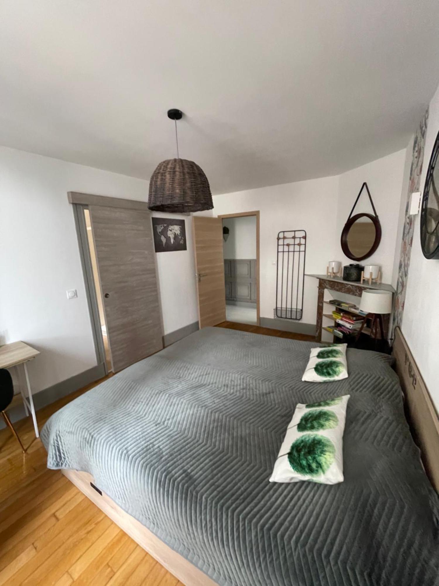 Appartement Moderne Centre Ville, 5 Personnes, 65 M2 스뮤엉옥수아 외부 사진